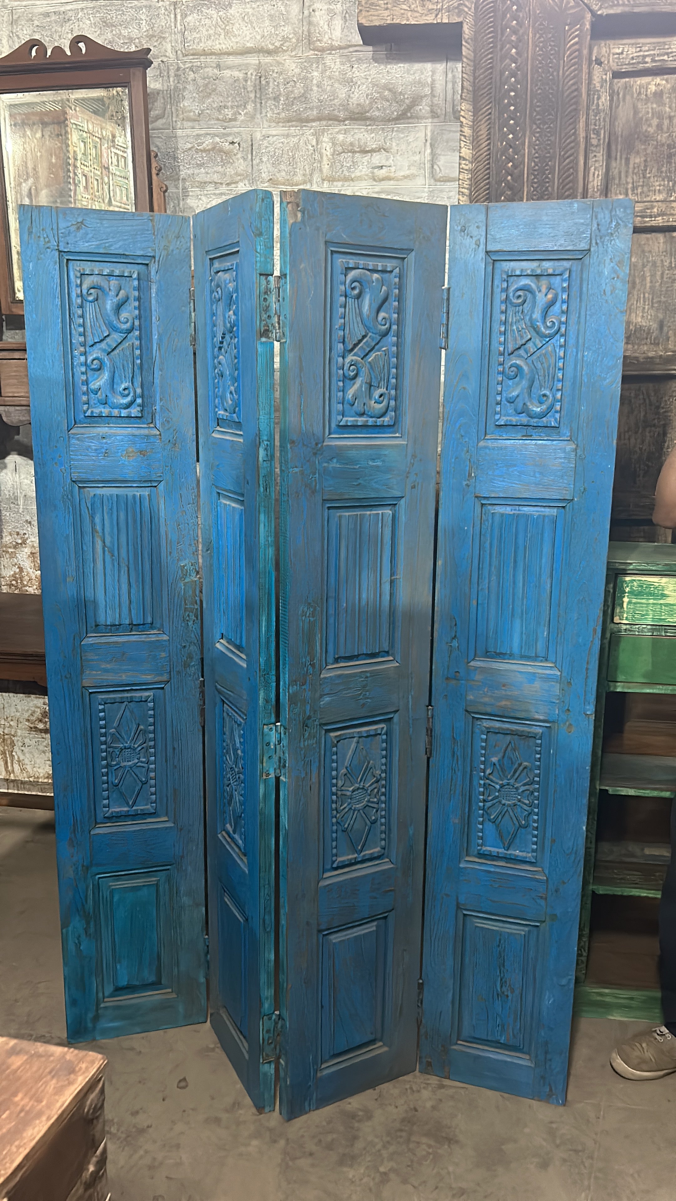 Wooden Partition SK10