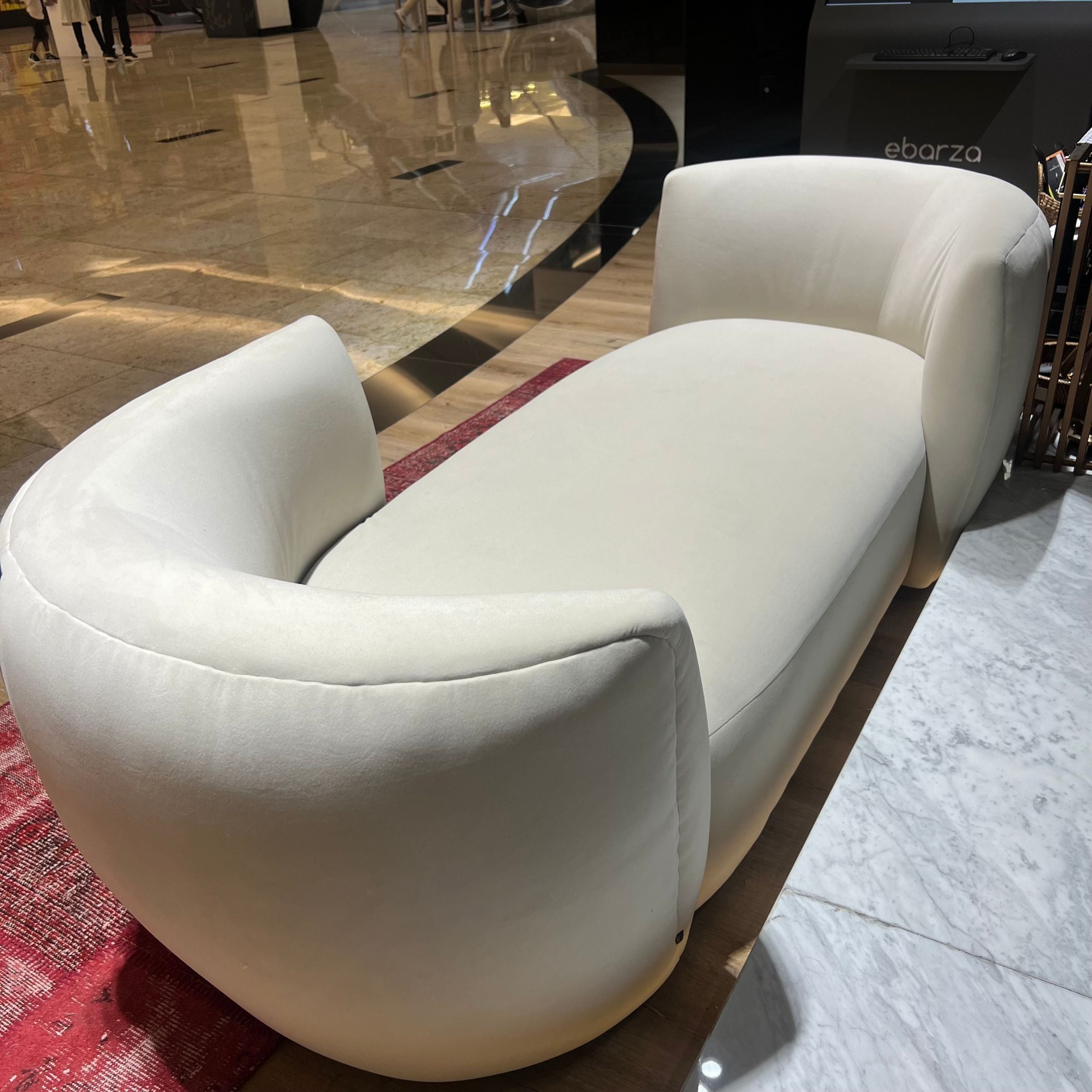 Modern Chaise Lounger - Crème 18079E