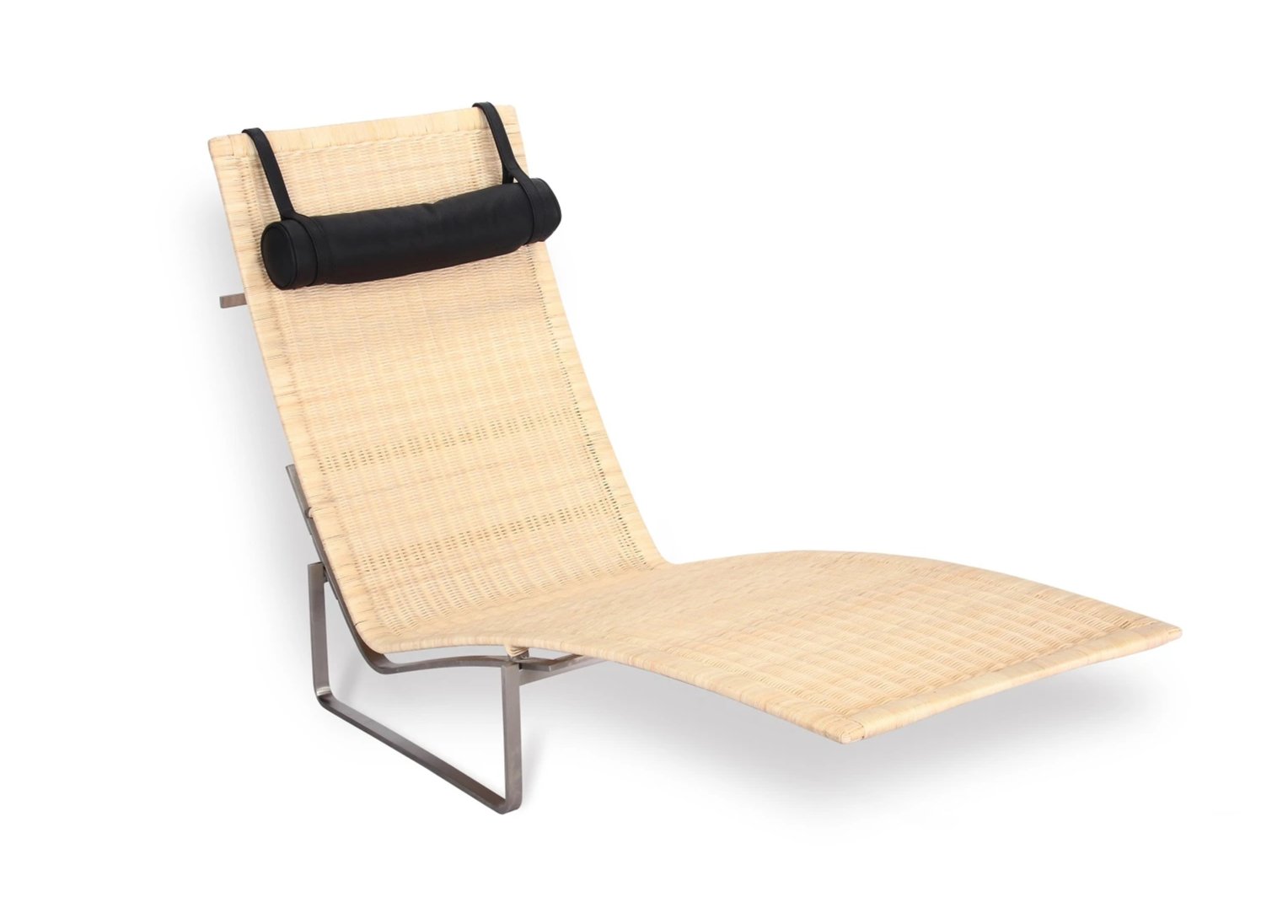 PK24 Style Lounge Chair - Wicker