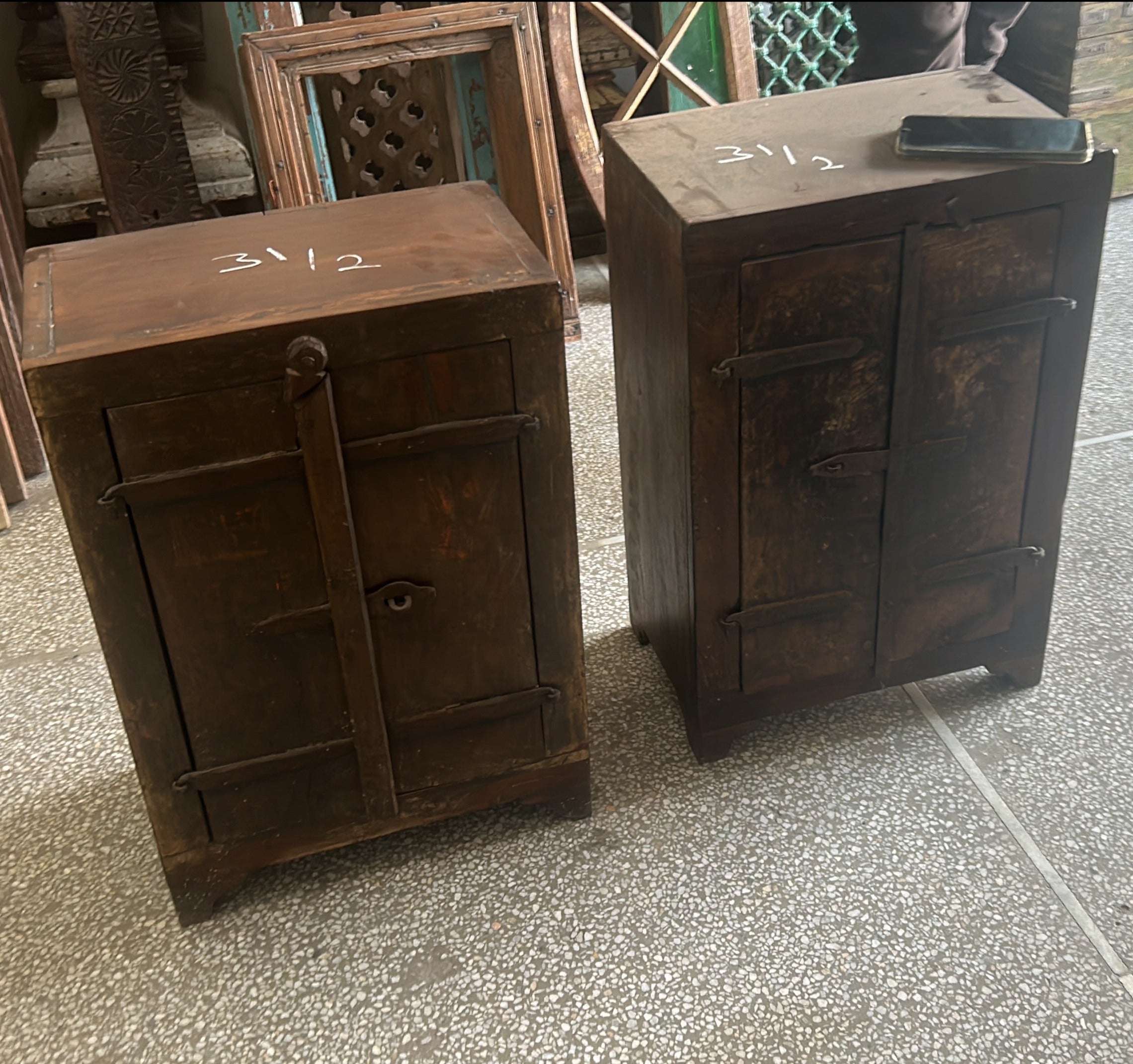 Wooden Bedside Table (Set of 2) MH15 (41W x 26D x 58H cm)