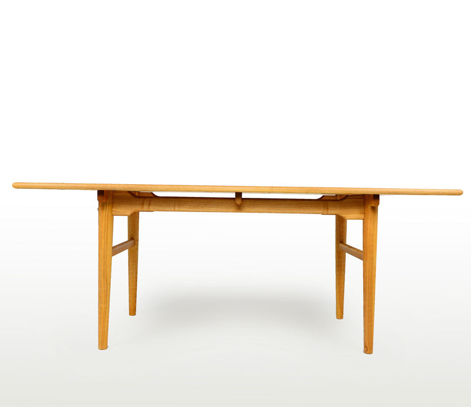 CH327 Style Table