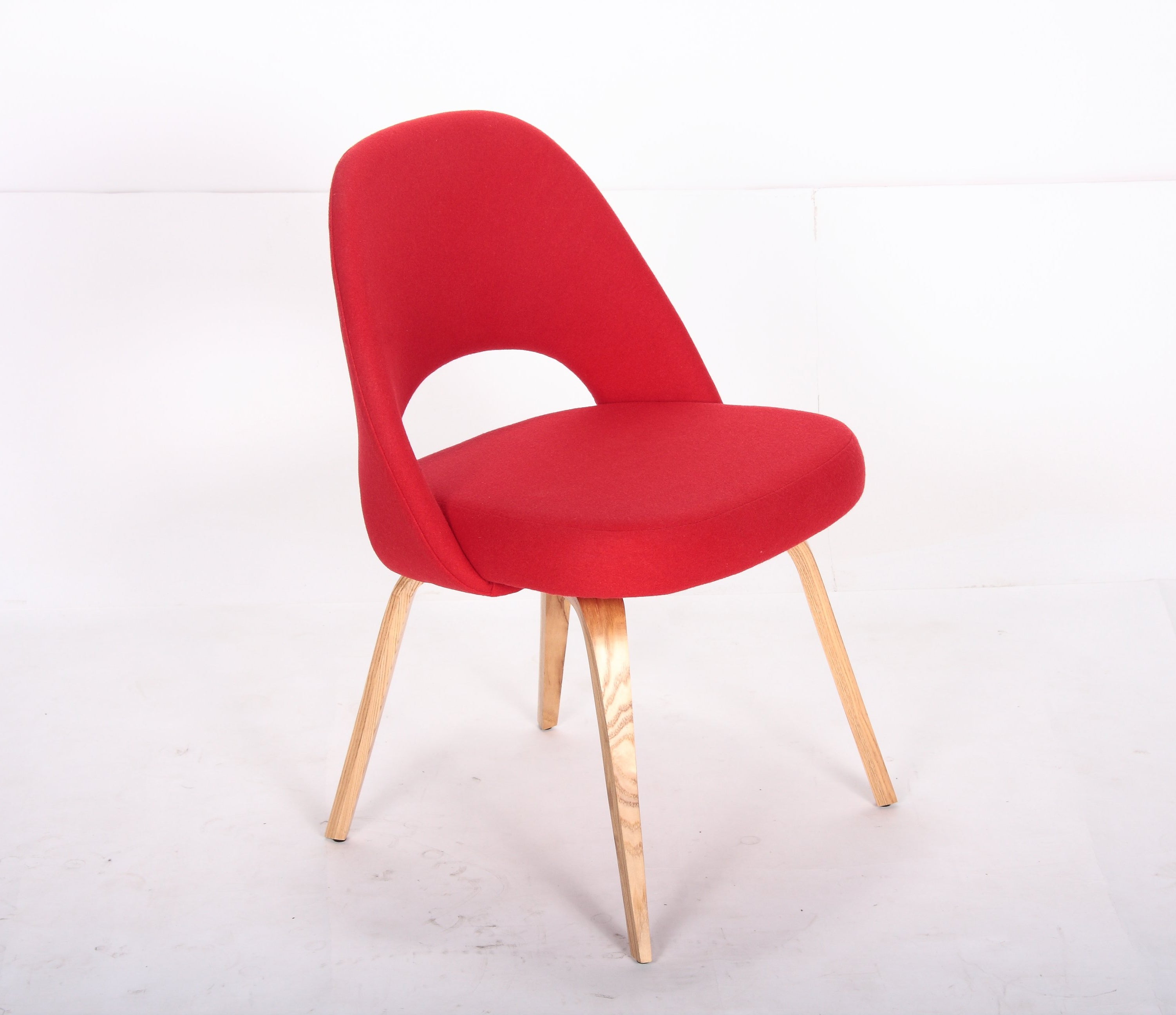 Saarinen Executive Style Chair with Wood Legs