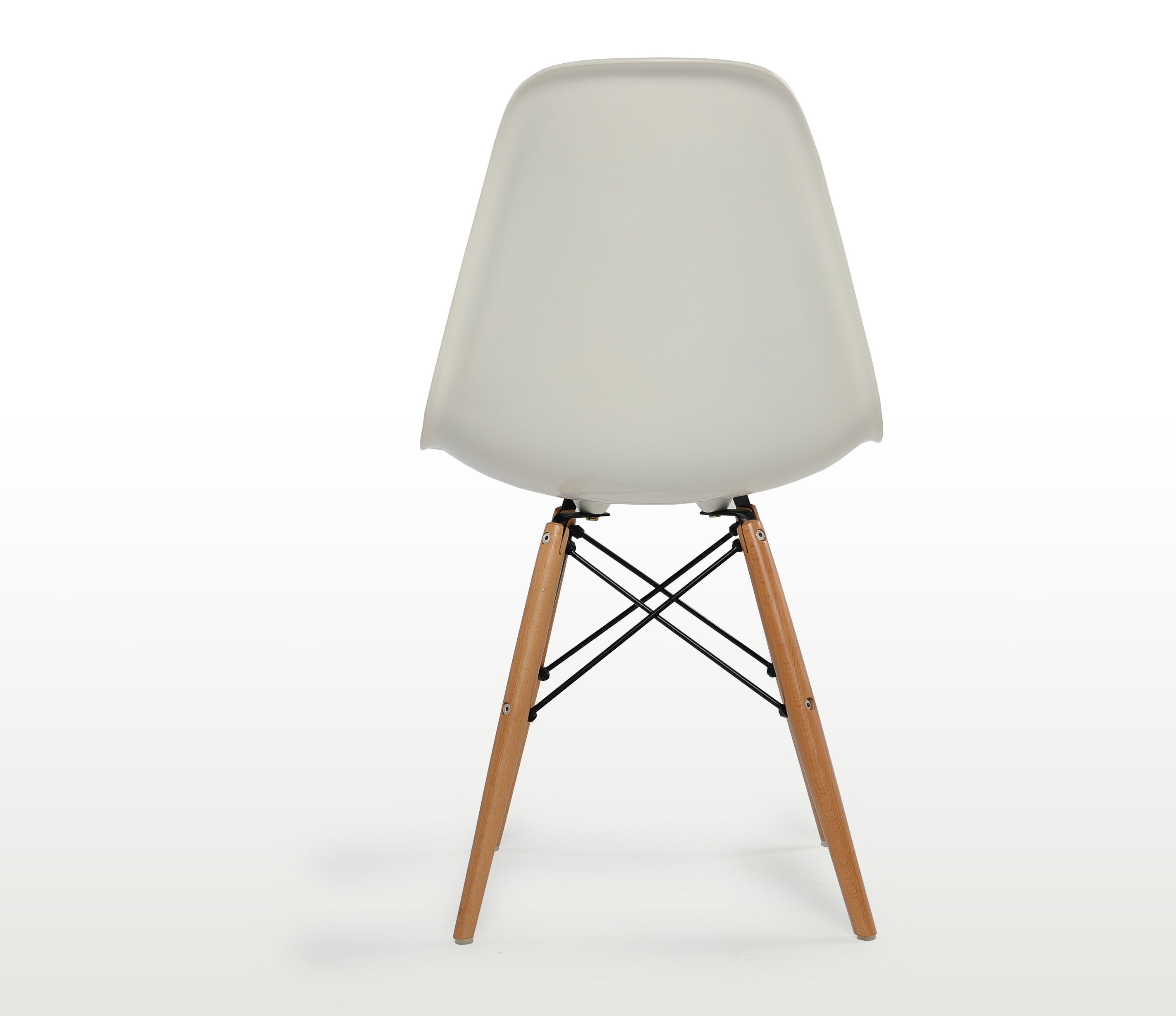 Eames Molded Fiberglass Dowel Base Side Style Chair (DFSW)