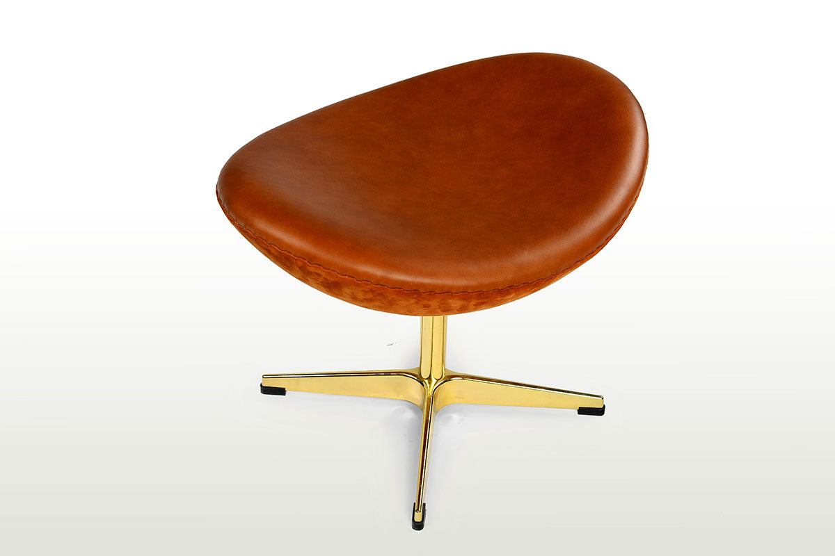 Jacobsen Chair with Stool