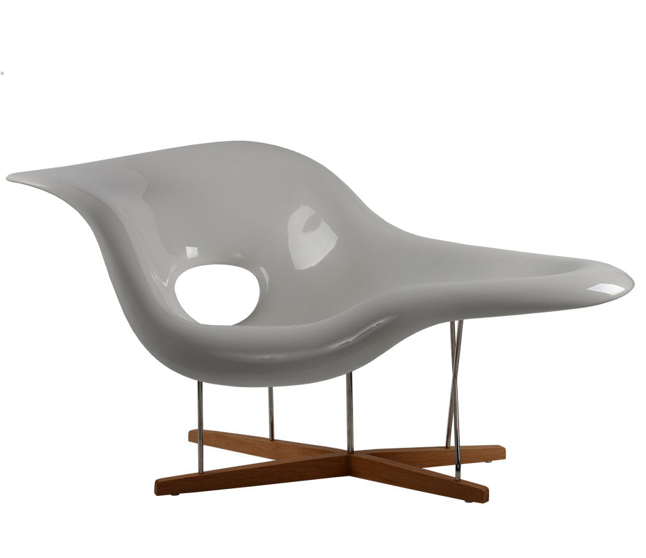 Eames La Chaise Lounge Style Chair