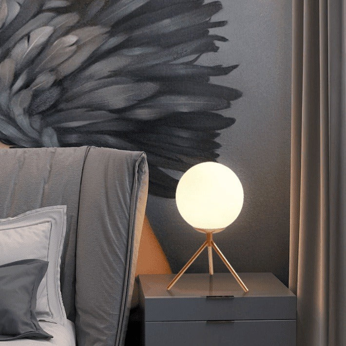 Elegant Minimalist Ball Lamp - Perfect for Enhancing Your Space