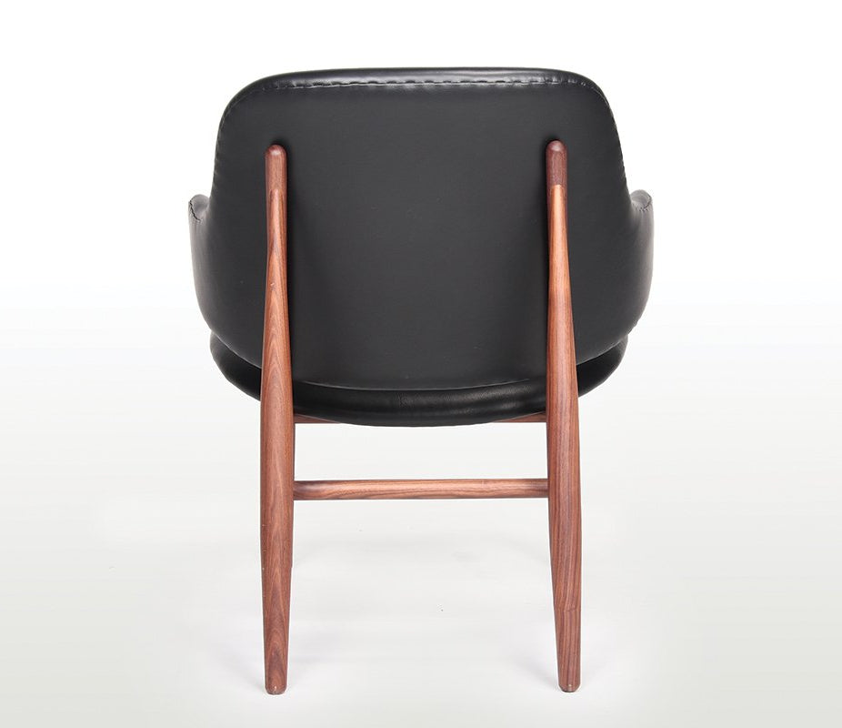 Larsen Style Easy Chair