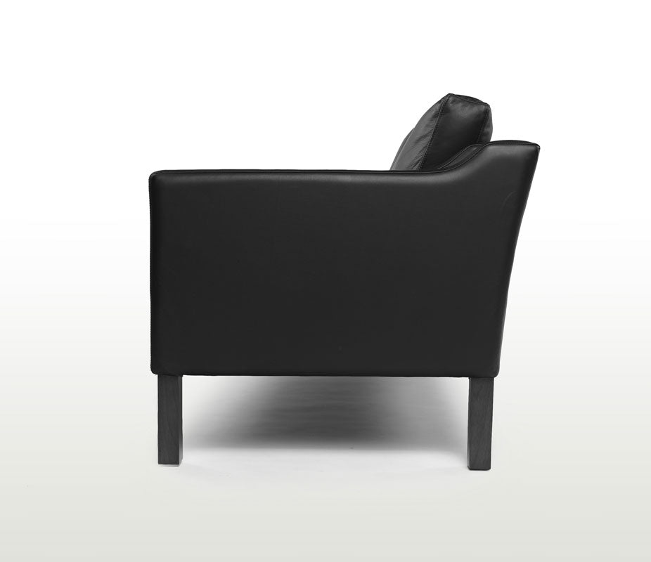 KB06 Style 3-Seater Sofa