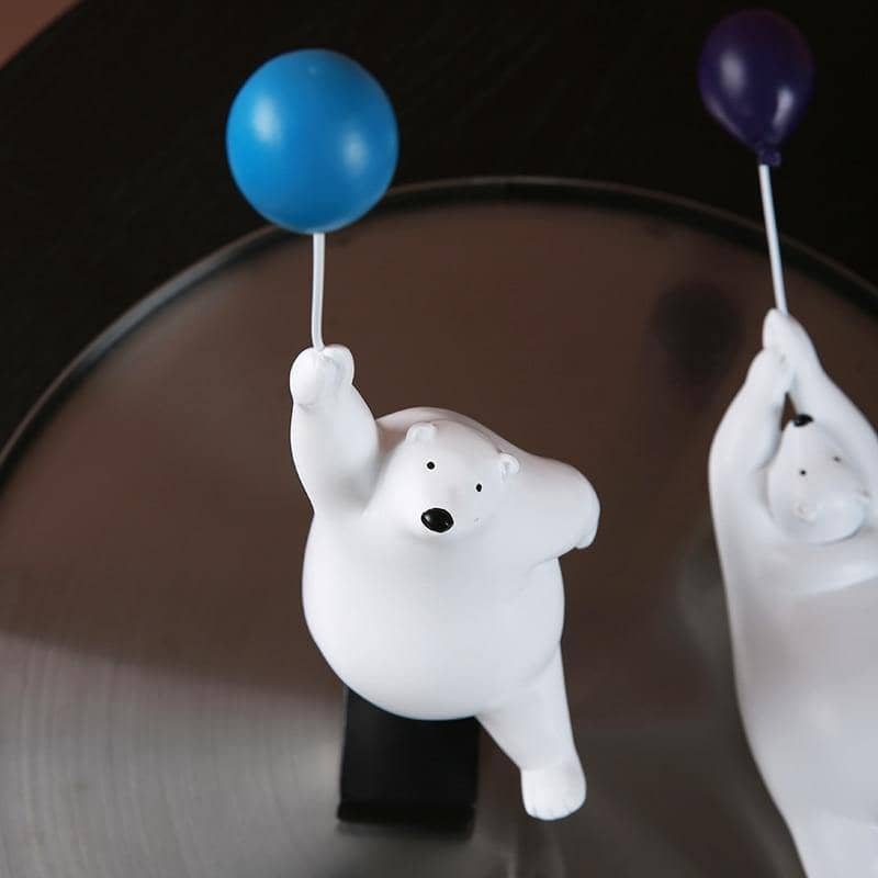 Levitating Arctic: Flying Polar Bear Resin Modern Home Decor