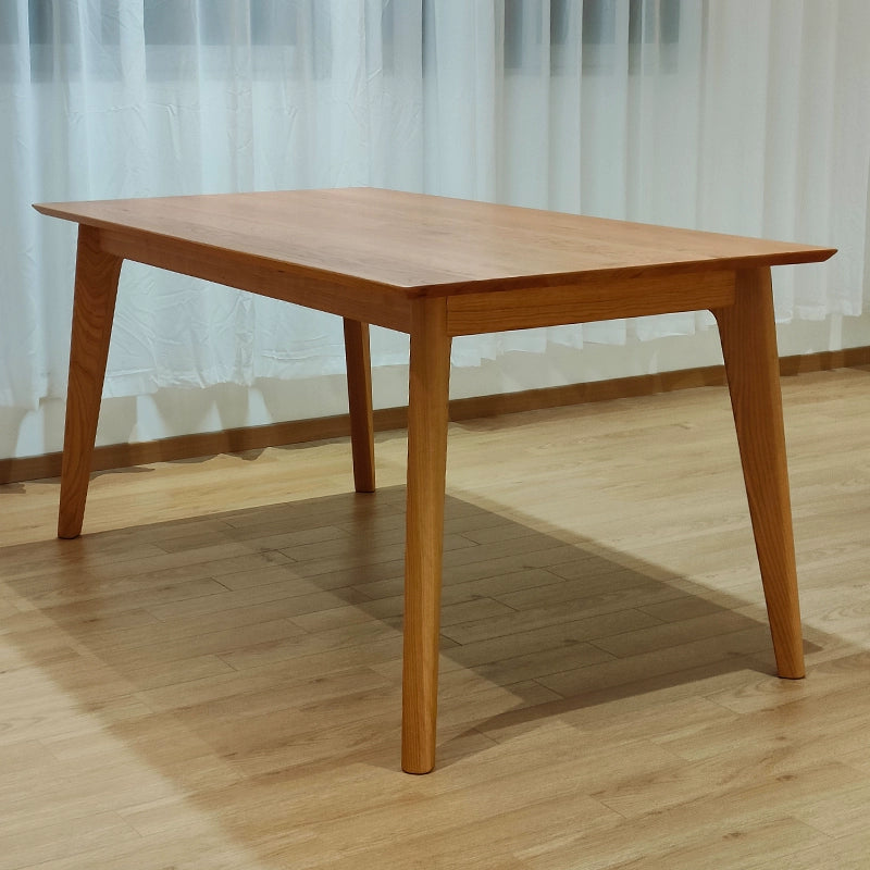 Ruego Cherry wood black walnut dining table Nordic simplicity supports customized square table round table