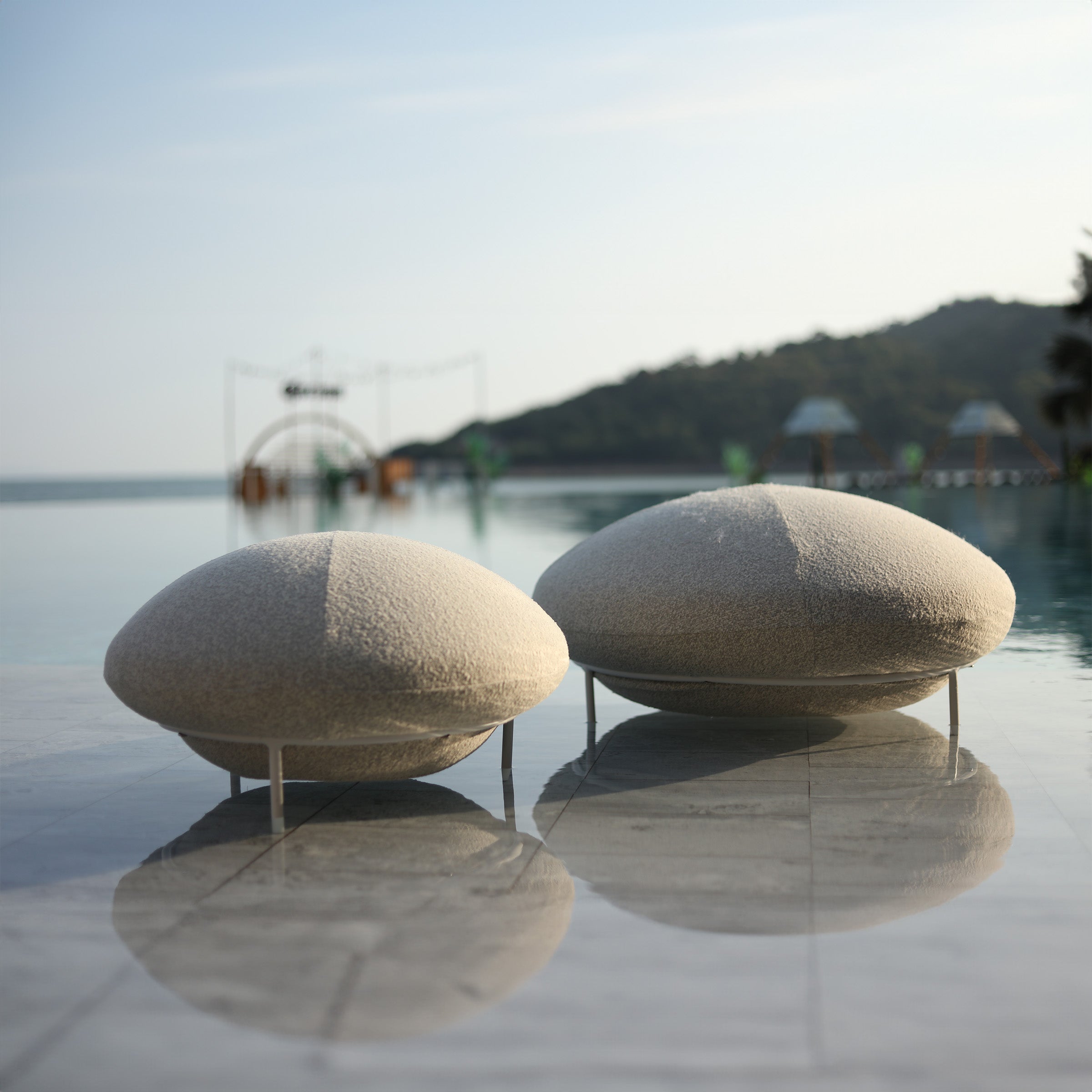 UFO Outdoor Small Stool Sand Matt-UFO-P