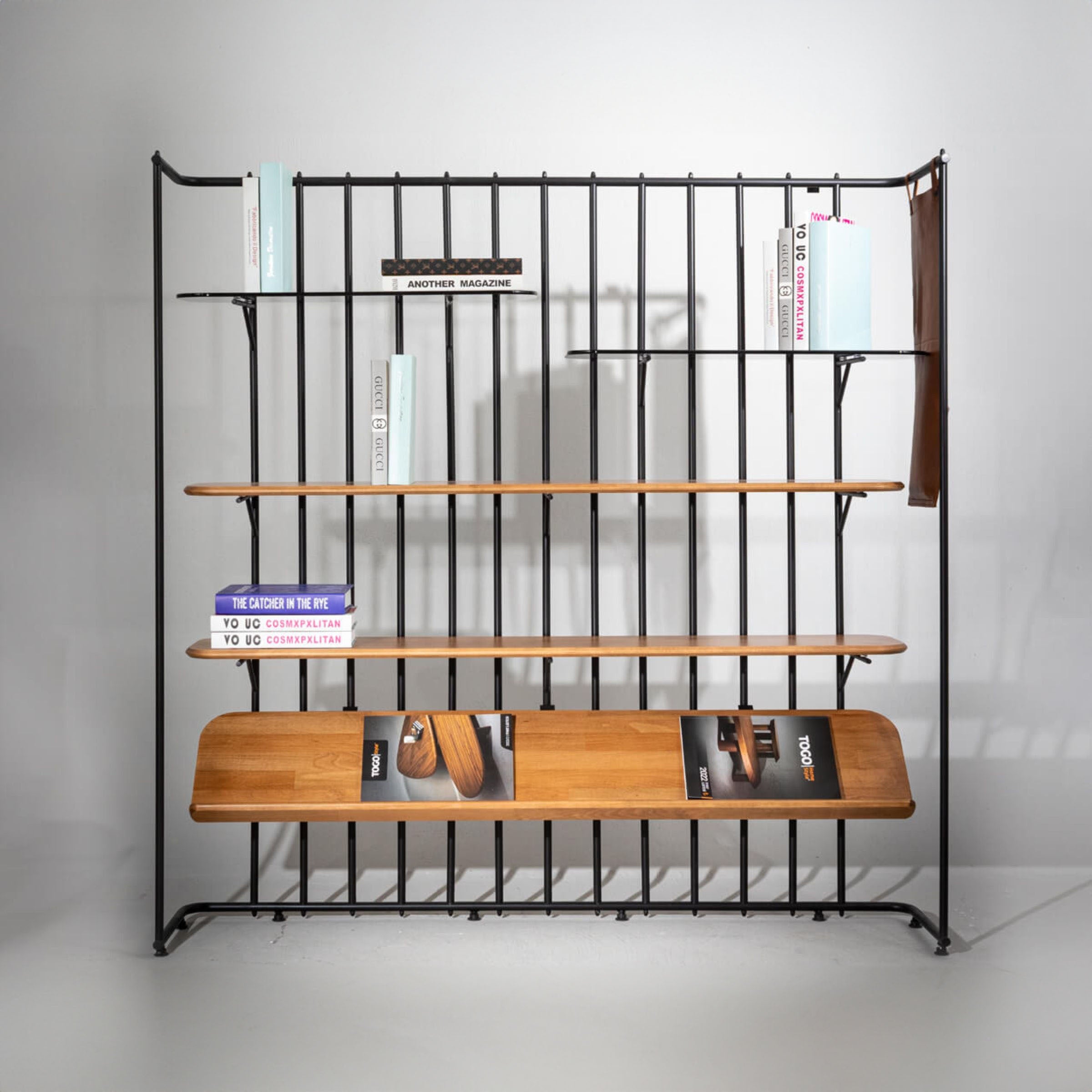 Pars Bookcase PB-001