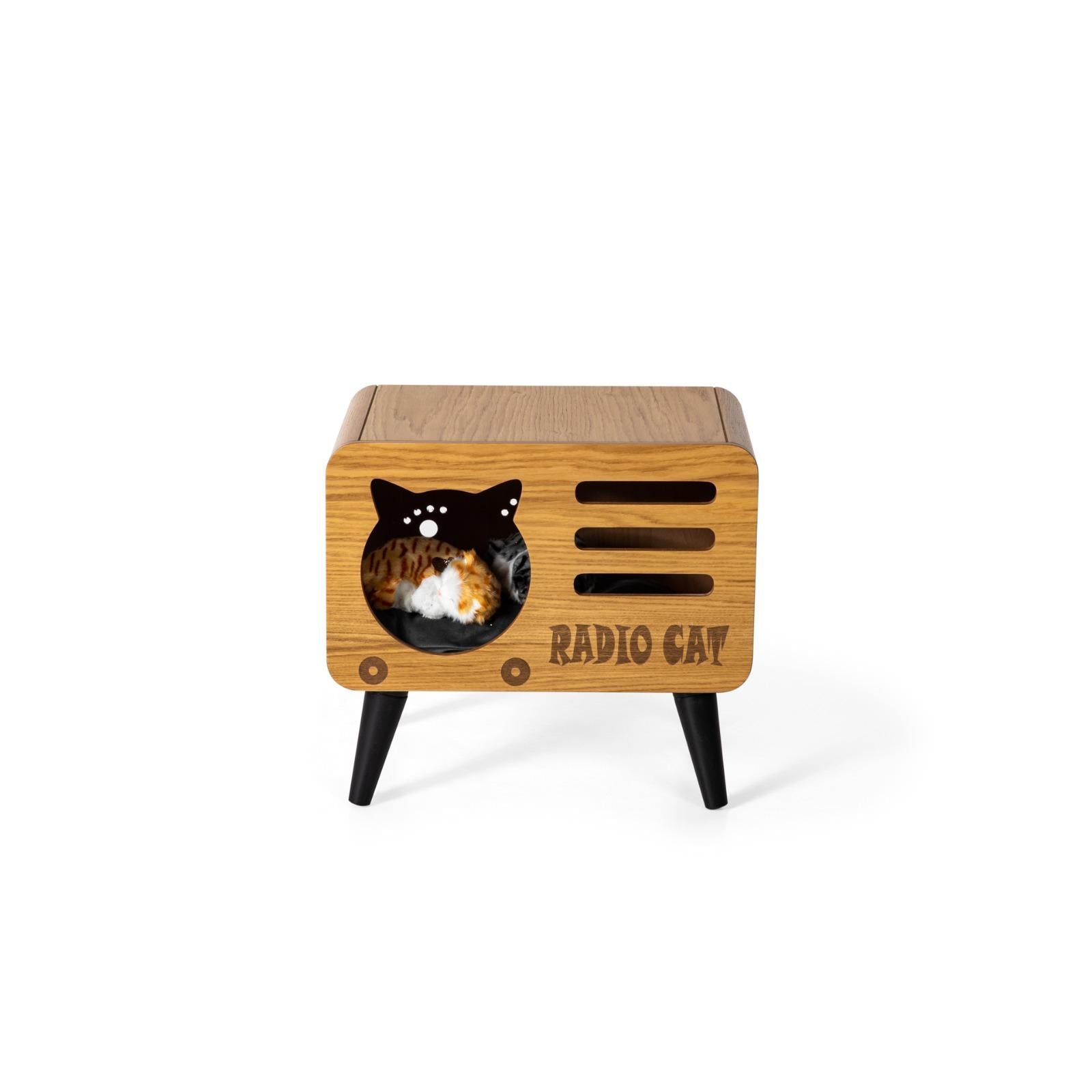 Cat house & Vintage Radio Coffee Table HW-RCS1CT