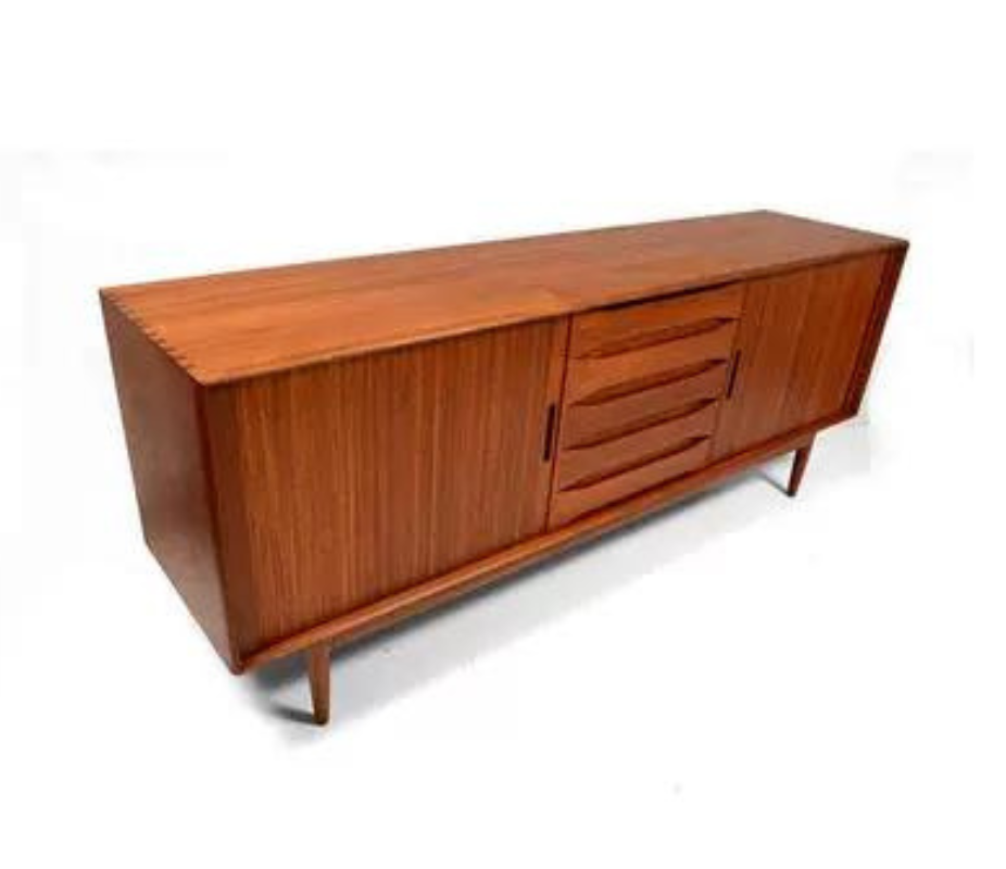 Jonsson Cortina Sideboard