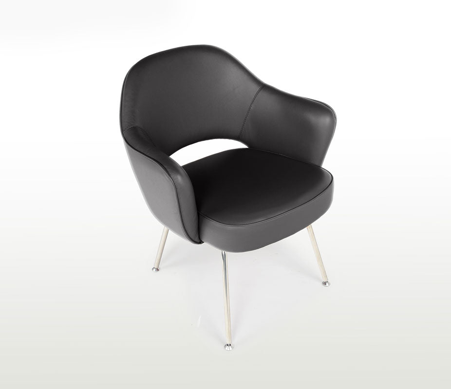 Saarinen Executive Style Armchair