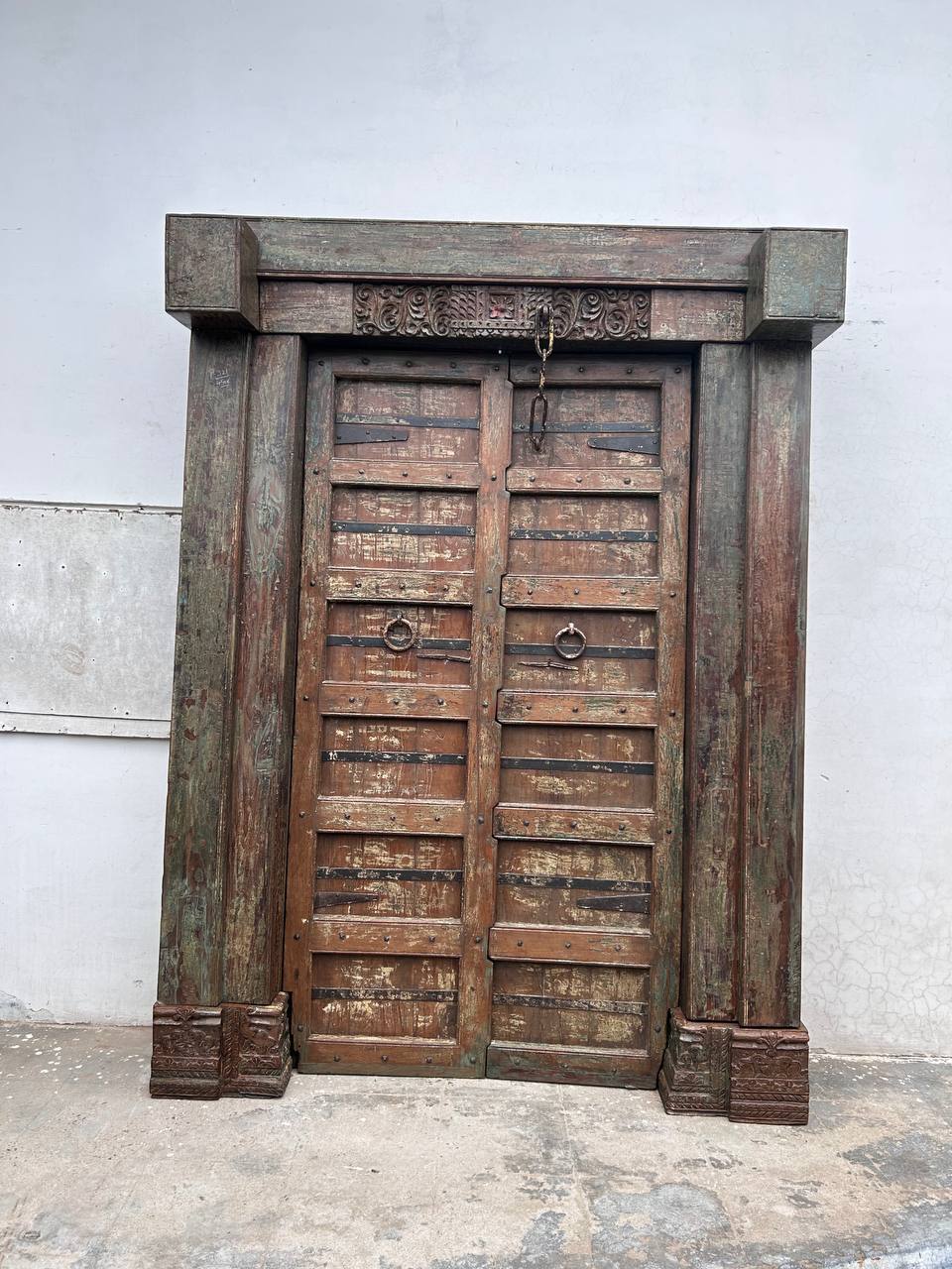 Wooden Door P05 (157W x 35D x 214H cm)