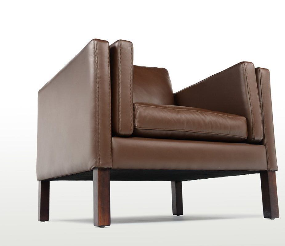 KB05 Style Armchair