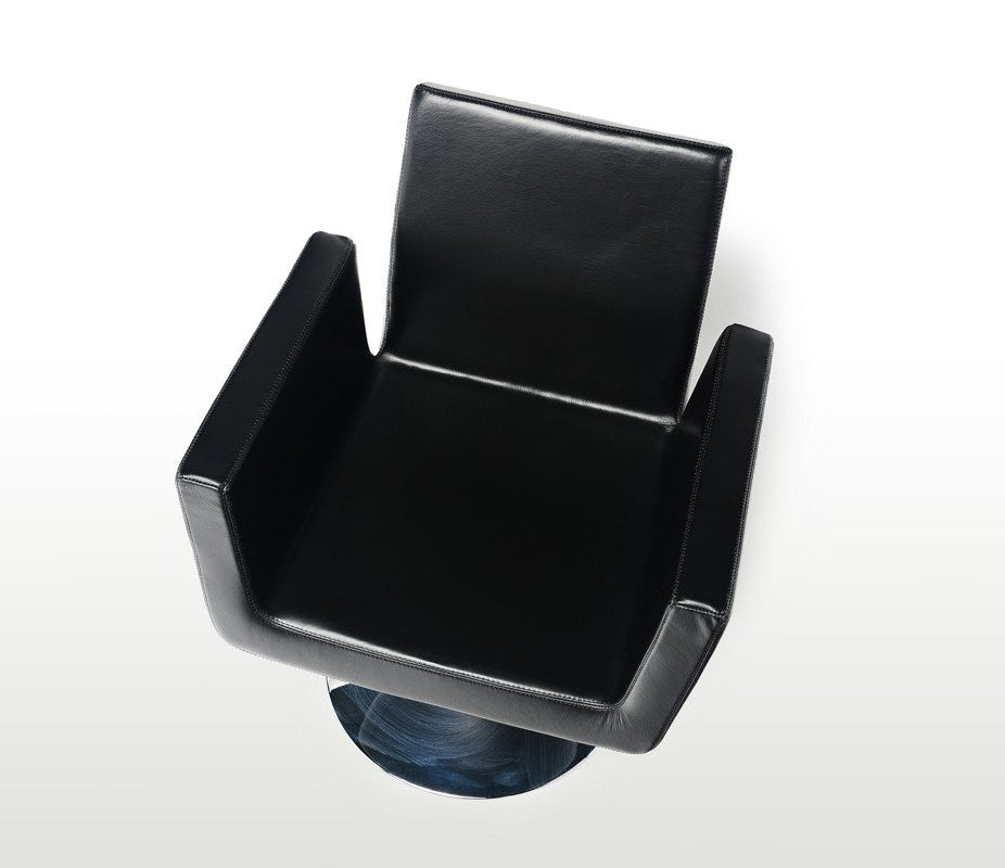 Ola P Style Chair