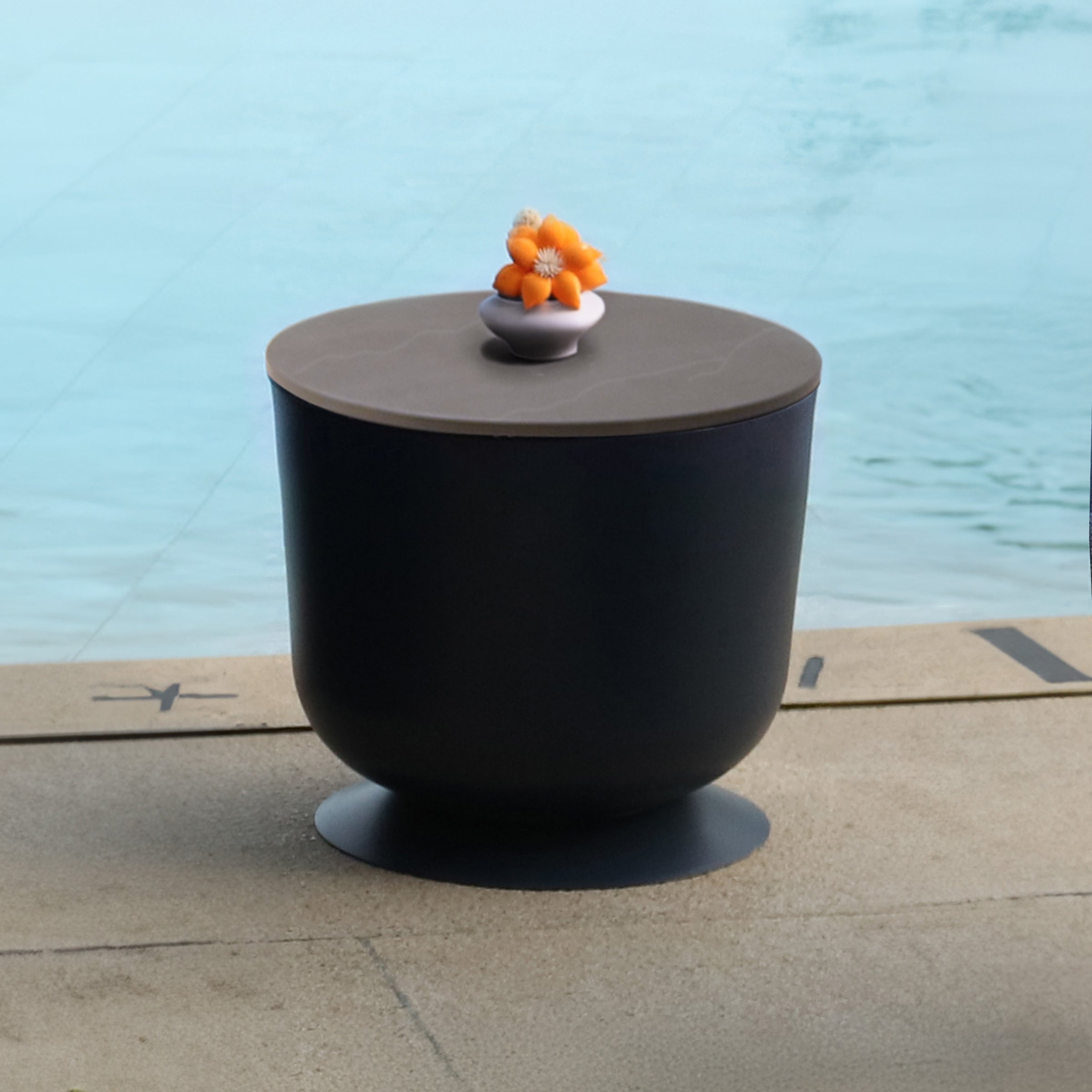 Penguin Outdoor Side Table MYX-CT00S